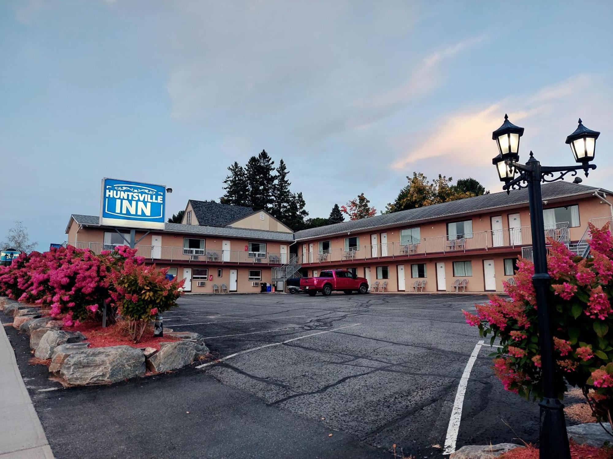 Huntsville Inn Экстерьер фото
