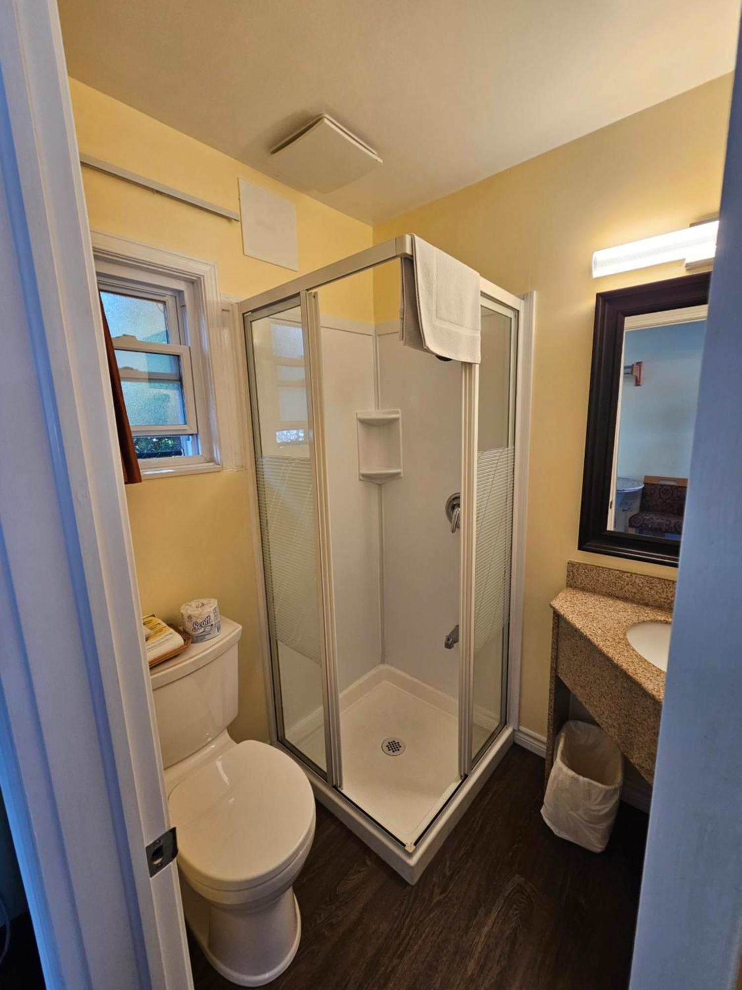 Huntsville Inn Экстерьер фото