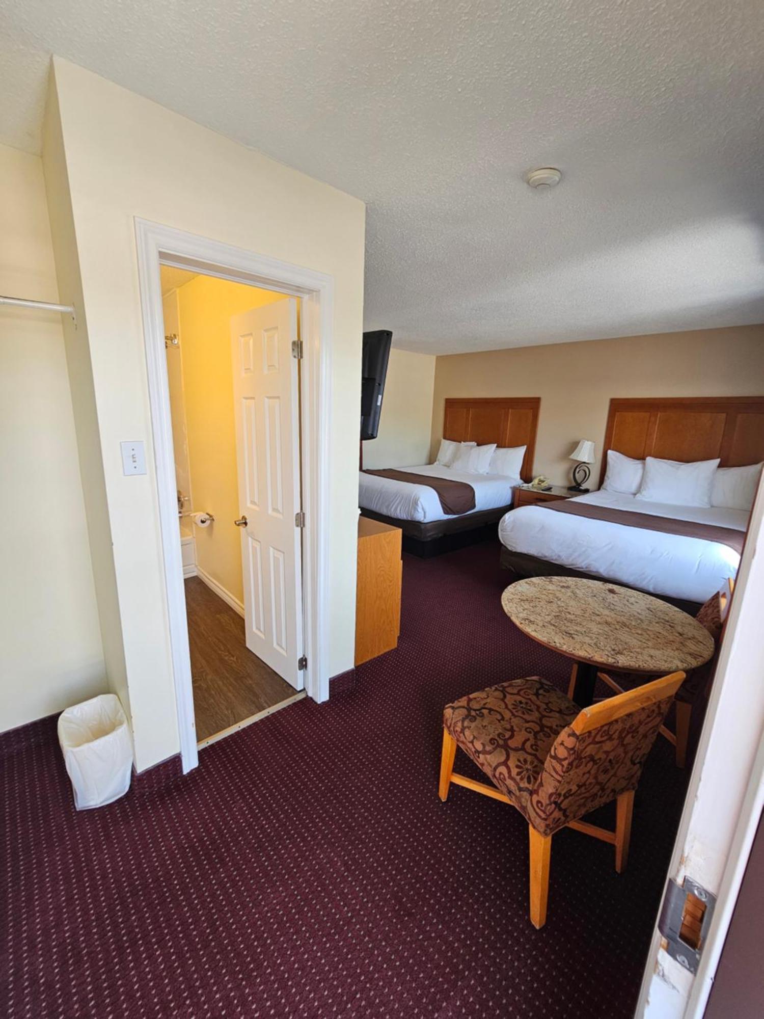 Huntsville Inn Экстерьер фото