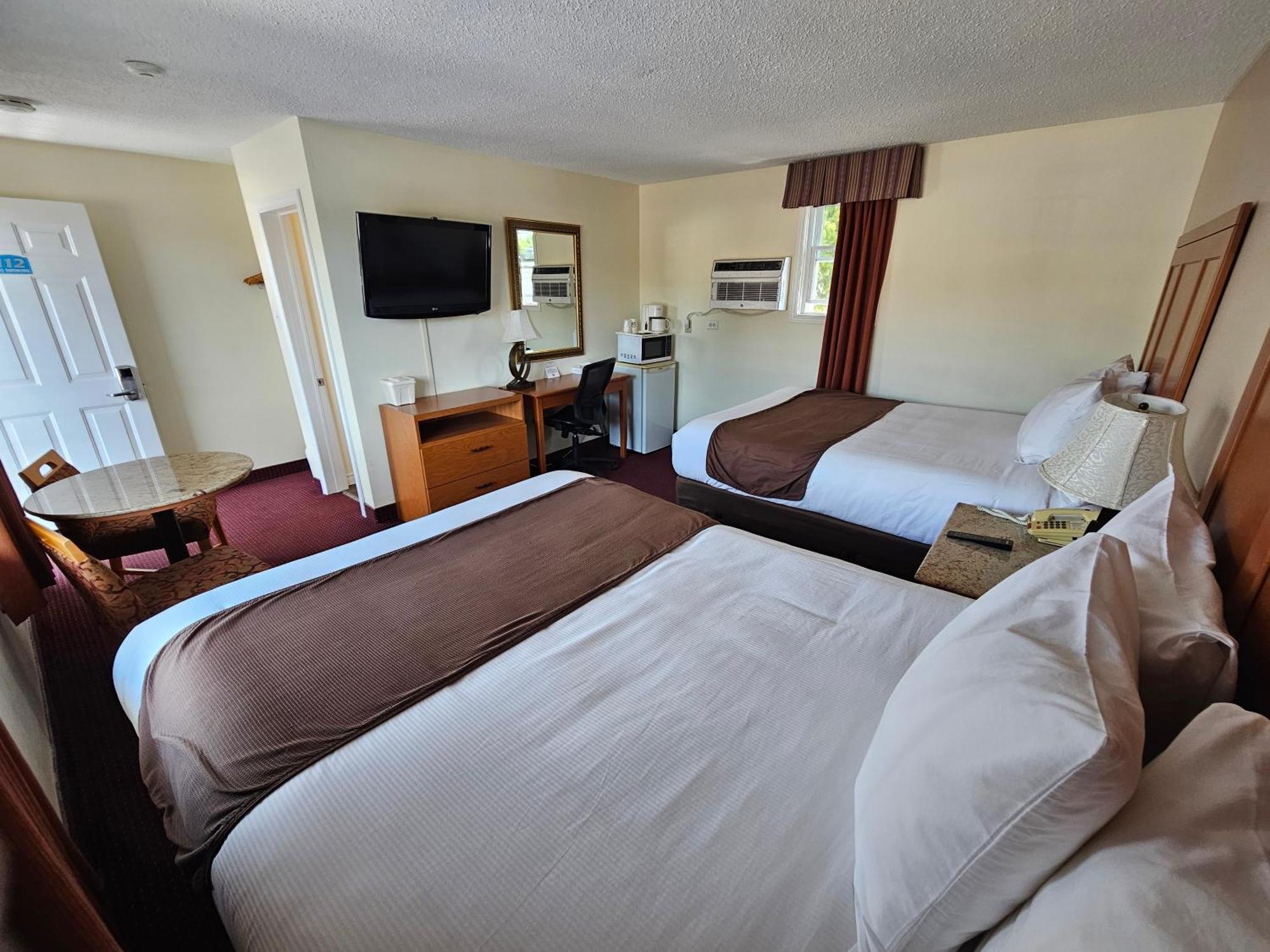 Huntsville Inn Экстерьер фото