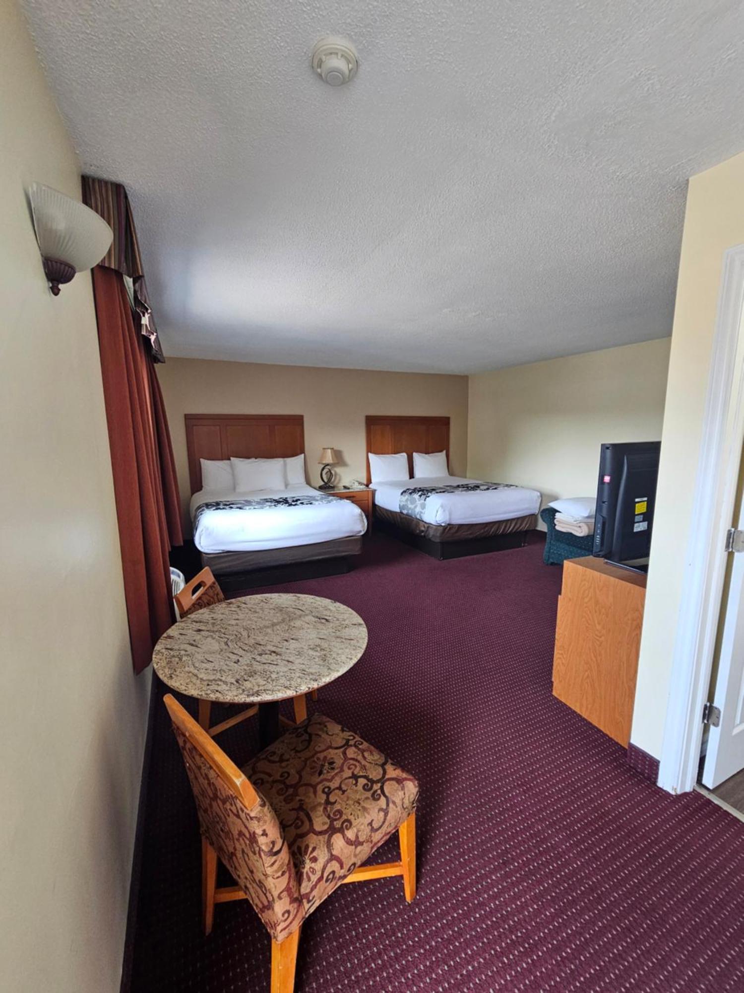 Huntsville Inn Экстерьер фото